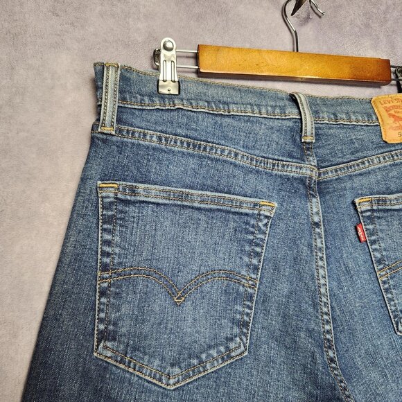 Levis 505 Jeans Mens 34x30 Blue Denim Straight Leg Regular Fit Classic Zip Fly‎ - Picture 7 of 16